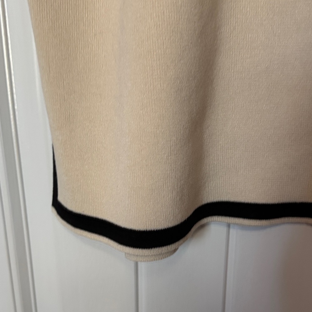 High-Waist Cream Lounge Shorts with Black Trim and top. - Picture 4 of 6